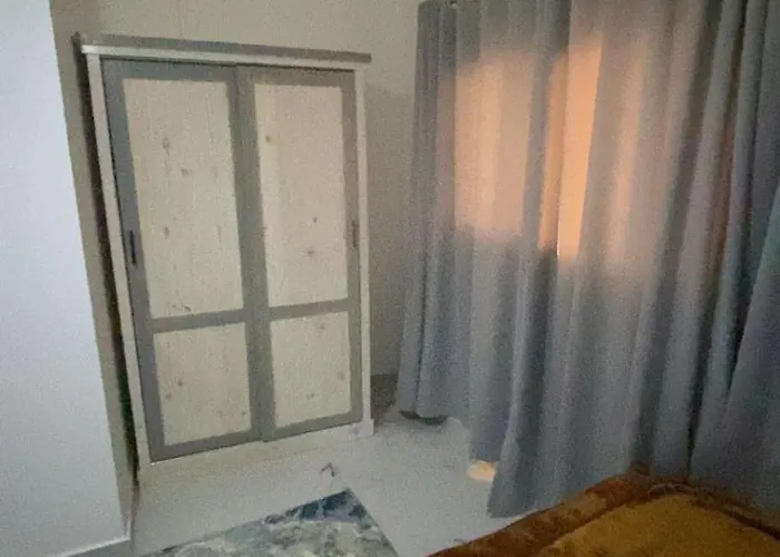 Apartment Sina Zaman