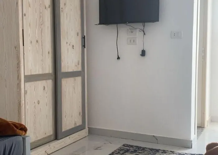 Sina Zaman Apartment