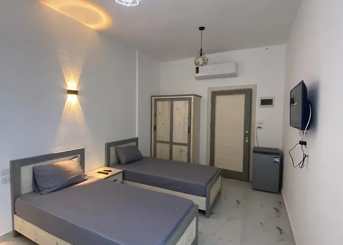 Sina Zaman Apartment