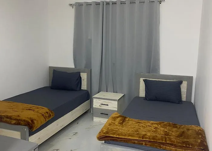 Sina Zaman Apartment